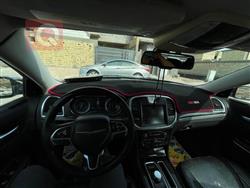 کرایسلەر 300